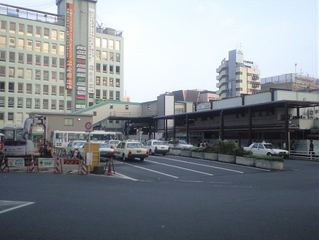 調布駅 北口広場