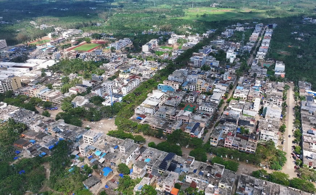 我的教育故事展播｜琼海市大路中学陈税：让每一个学生在爱中成长