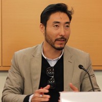 Duncan M Yoon