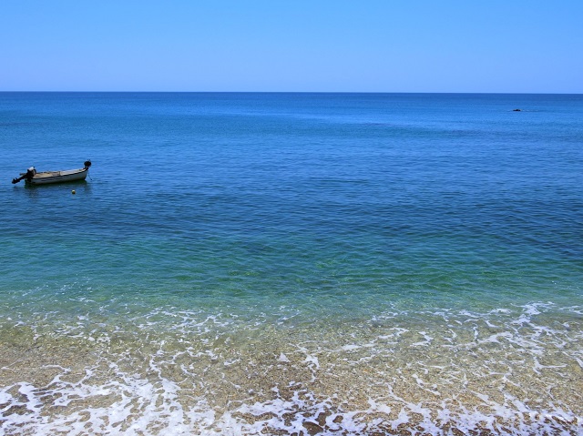 大納得！世界のベストアイランドにギリシャのミロス島