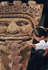 Research paper thumbnail of Escultura mexica del recinto sagrado de Tenochtitlan