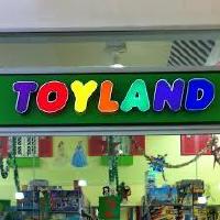 @toy-land