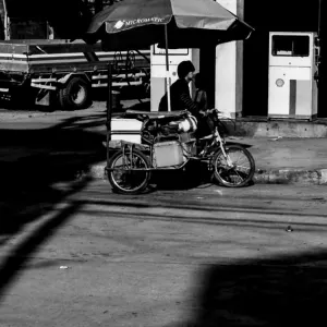 Mobile stall with umbrella