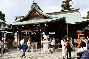 拝殿 - 三光稲荷神社