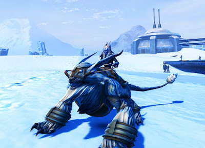 A blue and grey Togruta riding a Rimefrost Whitefang mount on Hoth