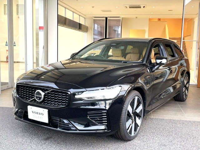 ボルボ&nbsp;V60&nbsp;リチャージ アルティメット T6 AWD プラグイン ハイブリッド 4WD&nbsp;B&Wプレミアムサウンドオーディオ&nbsp;岡山県