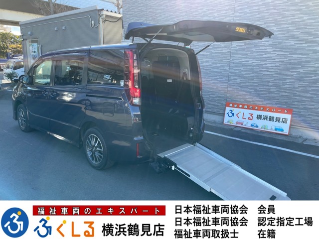 トヨタ&nbsp;ノア&nbsp;2.0 Si ウェルキャブ スロープタイプI 車いす1脚仕様車&nbsp;&nbsp;神奈川県