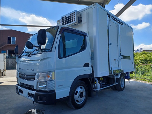 三菱ふそう&nbsp;キャンター&nbsp;-30℃冷凍冷蔵車スタンバイ付1.95t&nbsp;&nbsp;茨城県