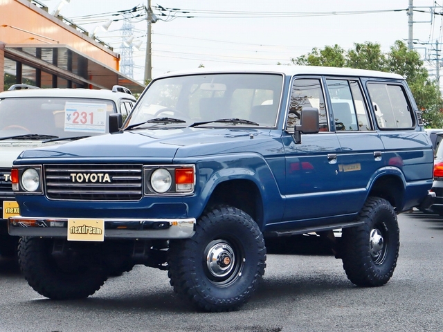 トヨタ&nbsp;ランドクルーザー60&nbsp;4.0 VX ハイルーフ 4WD&nbsp;丸目換装 ロールーフ リフトUP&nbsp;神奈川県