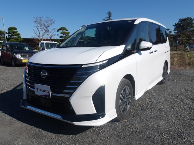 日産&nbsp;セレナ&nbsp;1.4 e-POWER ハイウェイスターV&nbsp;防水シート&nbsp;栃木県