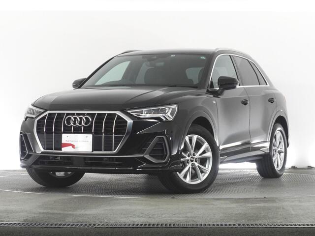 アウディ&nbsp;Q3&nbsp;35 TFSI Sライン&nbsp;スマートフォンインターフェース&nbsp;東京都