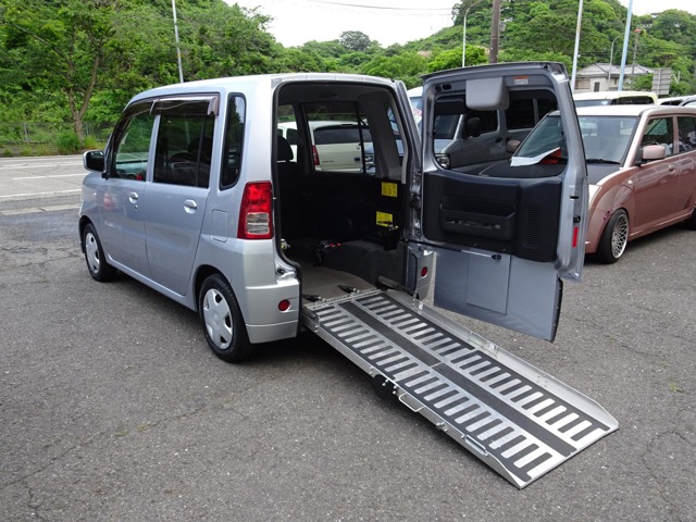 三菱&nbsp;トッポ&nbsp;福祉車両 車いす移動車&nbsp;ハーティーラン ニールダウン電動固定装置&nbsp;神奈川県