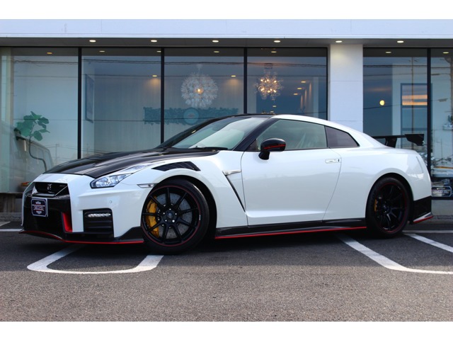 日産GT-Rcarbonルーフ NISMOスポーツリセッティング 中古車画像