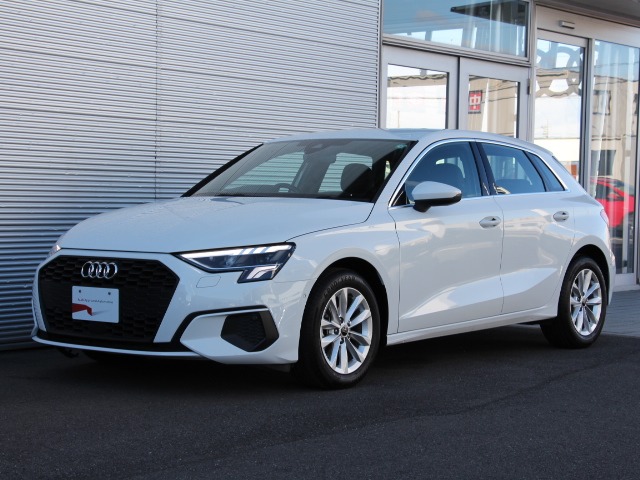 アウディ&nbsp;A3スポーツバック&nbsp;30 TFSI&nbsp;コンビニ&アシスタンスパッケージ&nbsp;群馬県