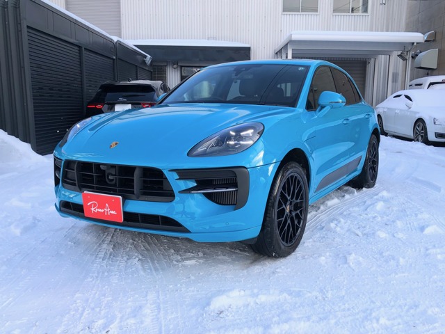 ポルシェ&nbsp;マカン&nbsp;GTS PDK 4WD&nbsp;OPカラーマイアミブルー/ワンオーナー&nbsp;北海道