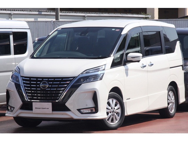 日産&nbsp;セレナ&nbsp;2.0 ハイウェイスター V 4WD&nbsp;&nbsp;高知県