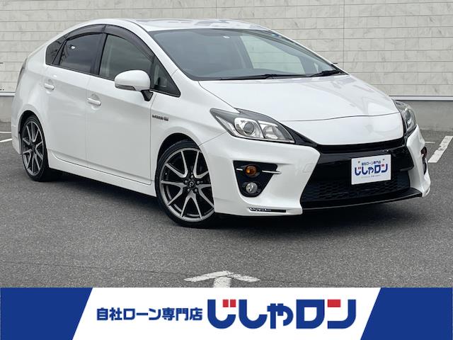 トヨタ&nbsp;プリウス&nbsp;1.8 S ツーリングセレクション G's&nbsp;専用デザインバンパーGsエンブレム&nbsp;佐賀県