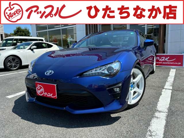 トヨタ&nbsp;86&nbsp;2.0 GT リミテッド&nbsp;6速マニュアル 車高調 ワーク18AW&nbsp;茨城県