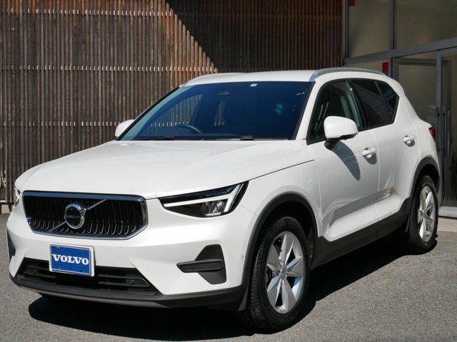 ボルボ&nbsp;XC40&nbsp;プラス プロ B3&nbsp;2023yモデル グーグルナビ クライメートP&nbsp;京都府