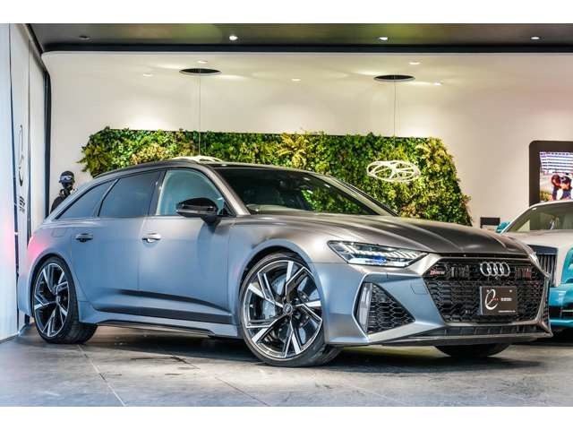 アウディ&nbsp;RS6アバント&nbsp;4.0 4WD&nbsp;B&O パノラマSR カーボンP&ブレーOP448&nbsp;大阪府