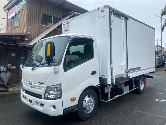 日野自動車&nbsp;デュトロ&nbsp;3.8tワイドロングアルミバン オートフロア&nbsp;サイドドア 総重量7970Kg 2KG-XZU710M&nbsp;京都府