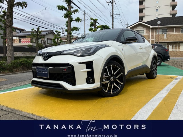 トヨタ&nbsp;C-HR&nbsp;ハイブリッド 1.8 S GR スポーツ&nbsp;禁煙車!&nbsp;岐阜県