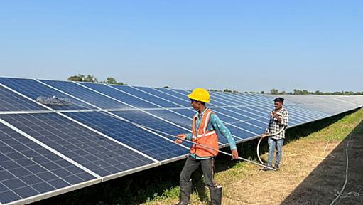 再エネの発電能力、化石燃料に匹敵　世界で5割規模へ - 日本経済新聞