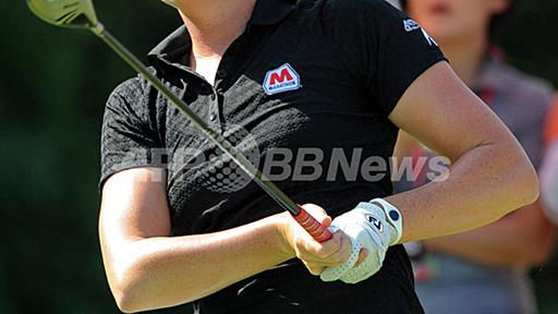 ルイスが首位に浮上、有村は21位タイに後退 HSBC女子チャンピオンズ