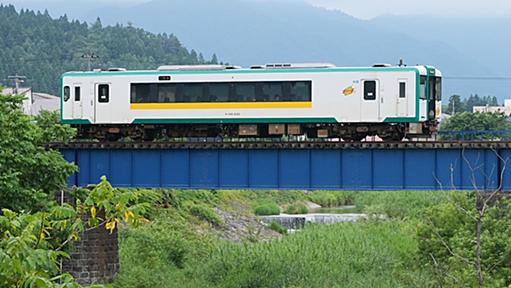 JR東日本、地方路線の赤字757億円　JR西日本は233億円 - 日本経済新聞