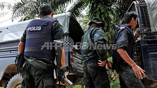 ボルネオ島に数百人のフィリピン人が立てこもり、14人死亡