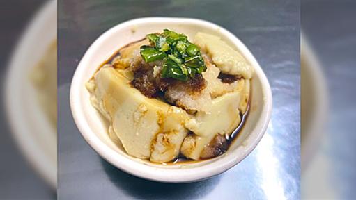 豆腐ってね、ひよこ豆と水だけで作れるのよね…豆腐が手に入りにくいバングラデシュでは、食べたくなったら毎回ひよこ豆で密造してる