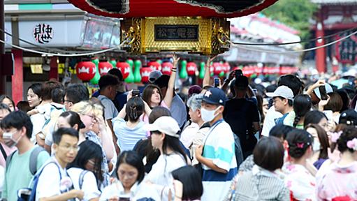 需要不足が15期ぶり解消　4〜6月推計、デフレ脱却へ半歩 - 日本経済新聞