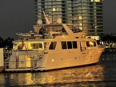 BOATZON | 2001 Broward Raised Pilothouse MY