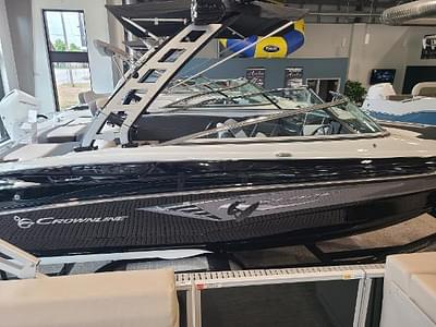 BOATZON | 2024 Crownline 240 SS SURF