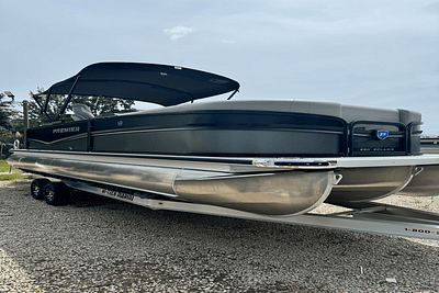 BOATZON | Premier 250SOLARIS 2025