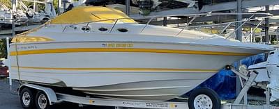 BOATZON | 2001 Regal 2660 Commodore