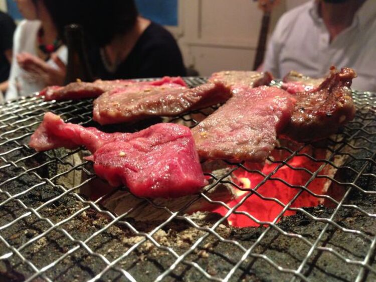 不思議な店だけど、肉はマジでうまい！！！