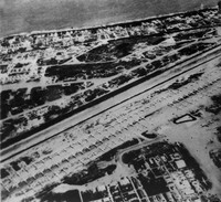 A base for U.S. B-29 bombers built on the island of Saipan is seen in August 1944. (Mainichi)