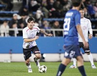 Former Spain great David Silva plays in the "Diamond Cup of Legend," an exhibition match between football legends from around the world and former players of Japan's top-tier J-League, on Nov. 27, 2024, at Nippatsu Mitsuzawa Stadium in Yokohama. (Kyodo) 