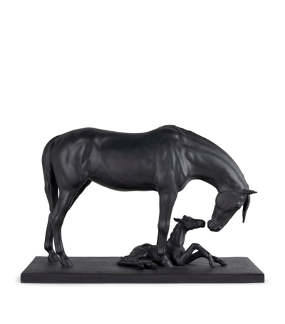 Lladrò Mare And Foal Figurine In Schwarz