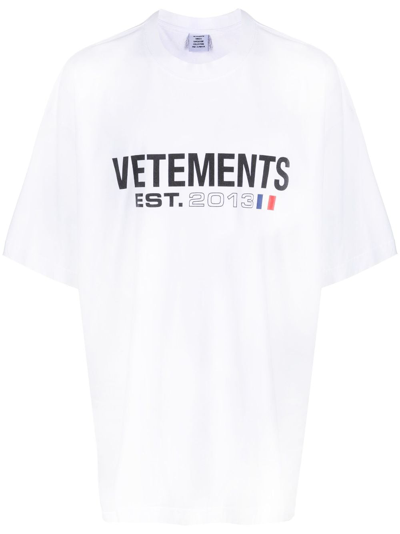 Vetements Logo Cotton T-shirt In White