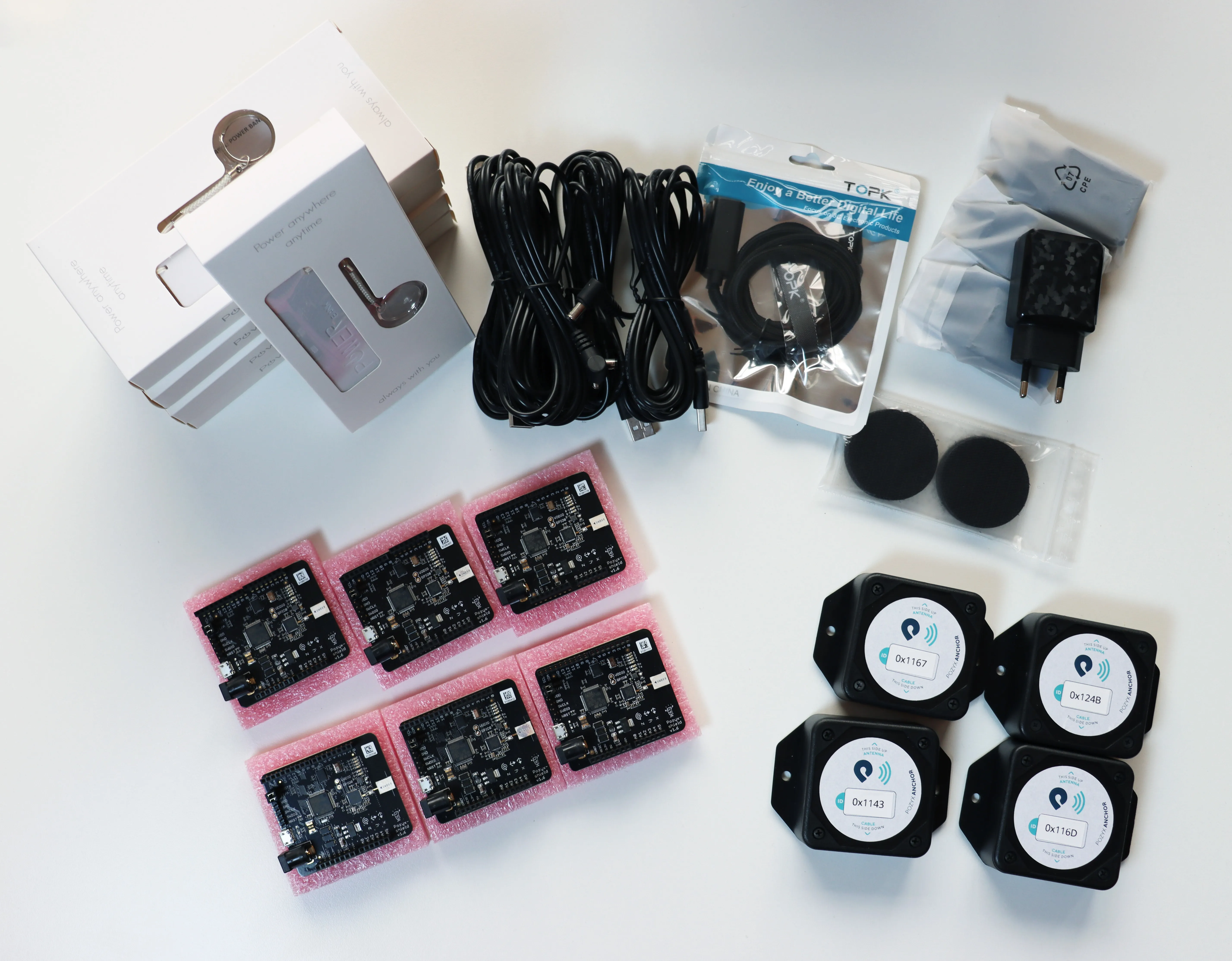 The Pozyx Creator One kit contains 6 developer tags, 4 creator anchors, and accessories to power and kit.