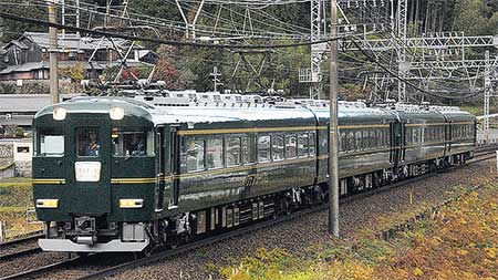 近鉄15400系「クラブツーリズム列車」が試運転