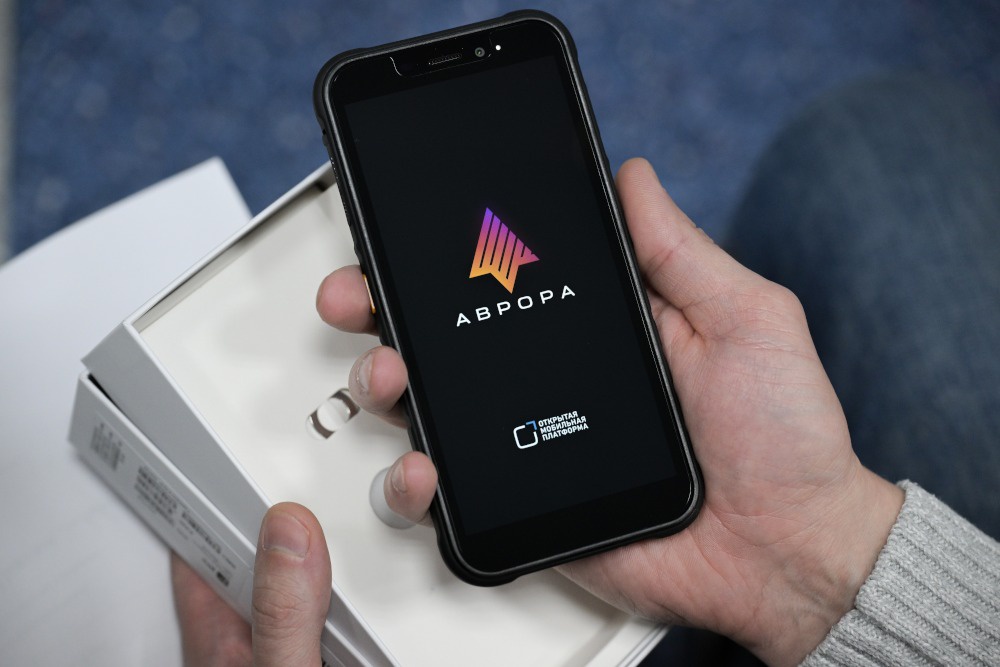 Калининградский смартфон на ОС "Аврора" предназначен в первую очередь для работы в компаниях.