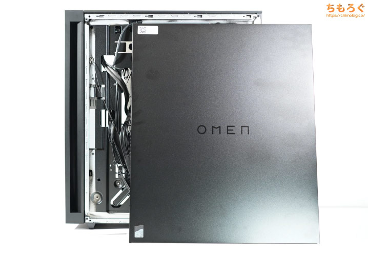 【HP OMEN 25Lのケースを分解】サイドパネルの開け方