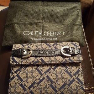 NWOT Claudio Ferrici Wallet with dustbag