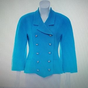 CHANEL - boucle jacket