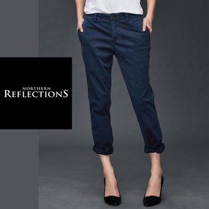 Northern Reflections Weekend Chinos - Size 8P