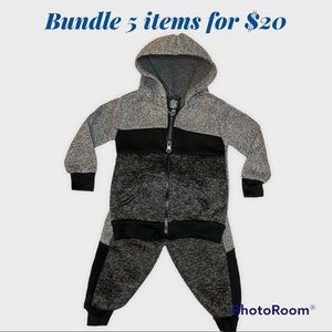 Hoodie Sweatsuit 5/$20