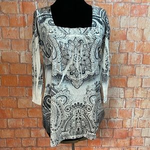 One World Square Neck Print Top